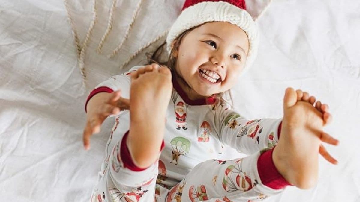 Burt's Bees Baby Girls' Pajamas: Organic Comfort for Sweet Dreams