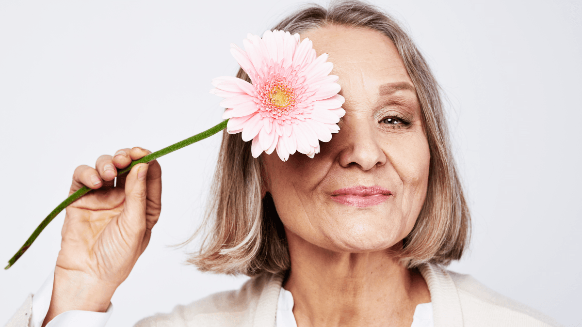 How Hers Simplifies Perimenopause and Menopause Care Through Telehealth
